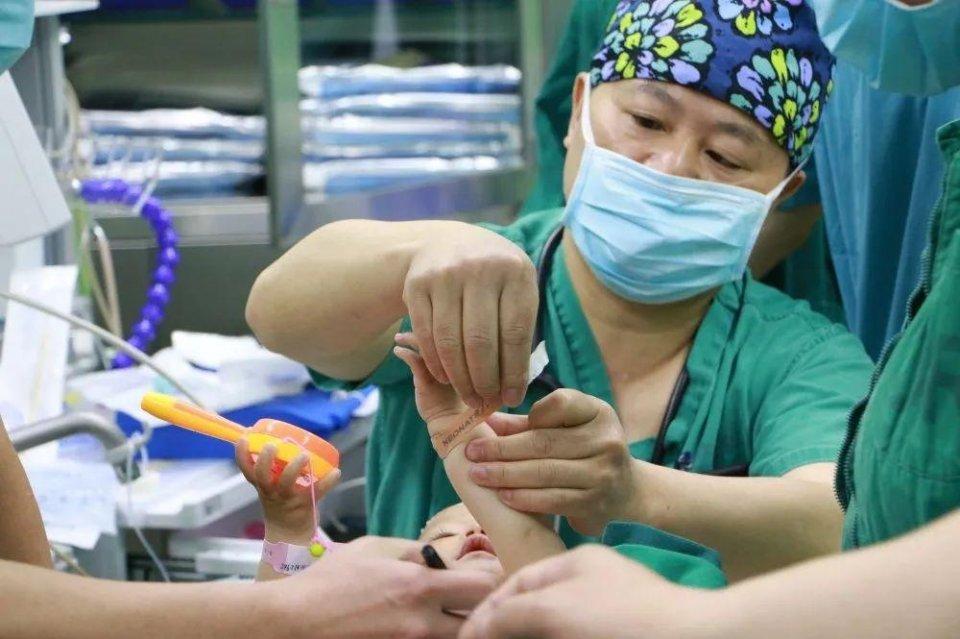 宣威市妇婴监护型护送