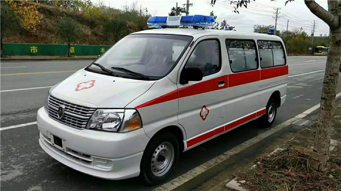 宣威市丰田海狮救护车